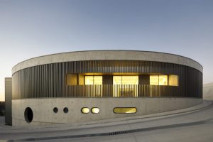 Fabrica Steelform , em Oliveira de Azemeis , do atelier de Arquitectura Lopes da Costa
